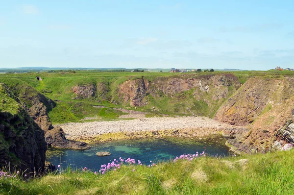 İskoçya'da güzel sahil