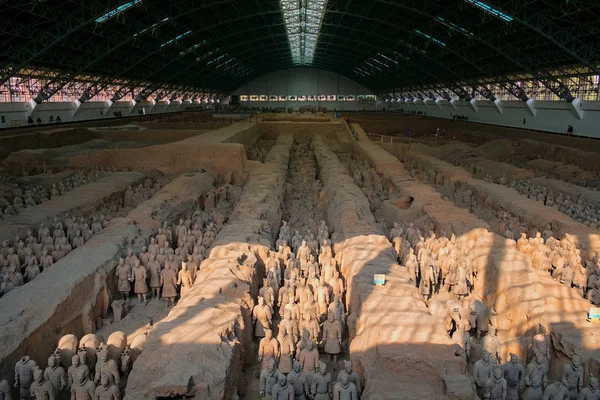 Terakotové bojovníci z věčné armády Qin Shi Huang. — Stock fotografie