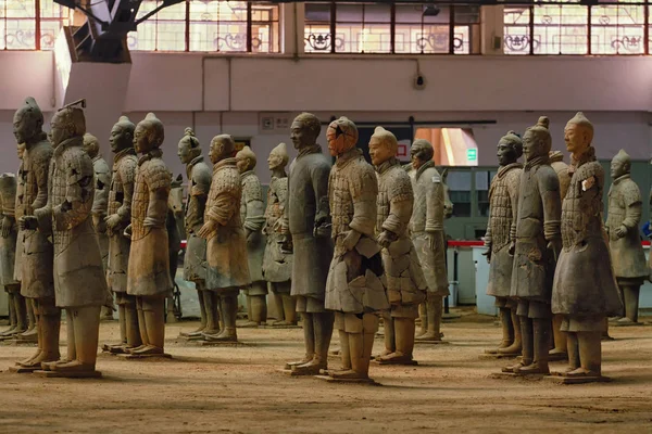 The terracotta warriors of eternal army of Qin Shi Huang. — Stock Photo, Image