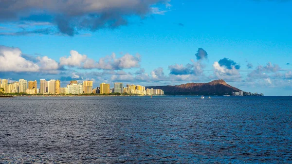 Panoramik Waikiki ve Diamond Head