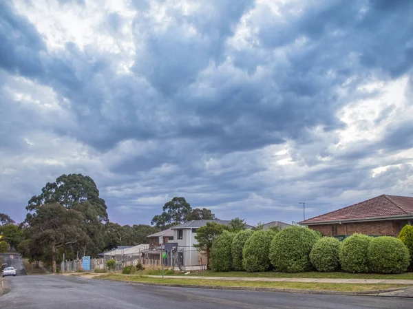 Ağır fırtına bulutları