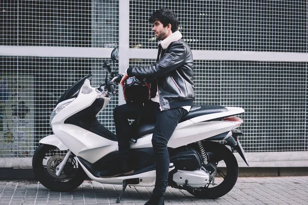 Side View Stylish Young Man Dressed Trendy Leather Jacket Sitting — Stock Photo, Image