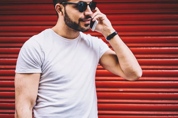 Young Male Person Having Mobile Phone Conversation Friend Spending Time — Stock Photo, Image