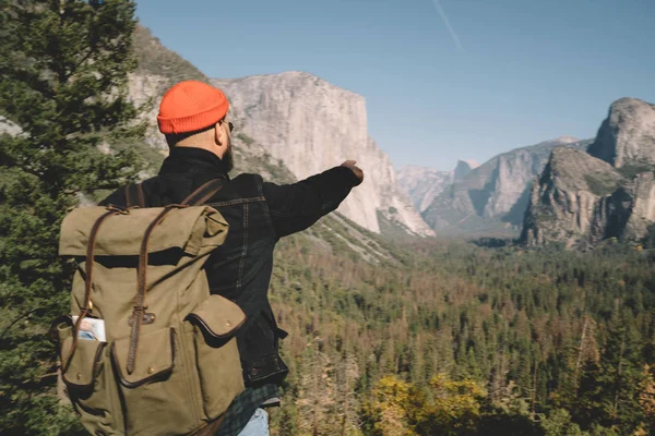 Yüksek Dağ Armut Güzel Doğa Yosemite Milli Parkı Yürüyüş Tur — Stok fotoğraf
