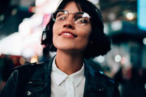 Fascinated Pretty Hipster Girl Stylish Eyeglasses Amazed Night New York — Stock Photo, Image