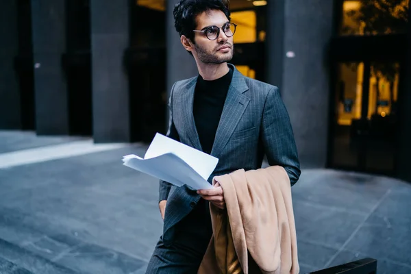 Successful Handsome Entrepreneur Dressed Stylish Formal Wear Holding Paper Documentation — Stock Photo, Image