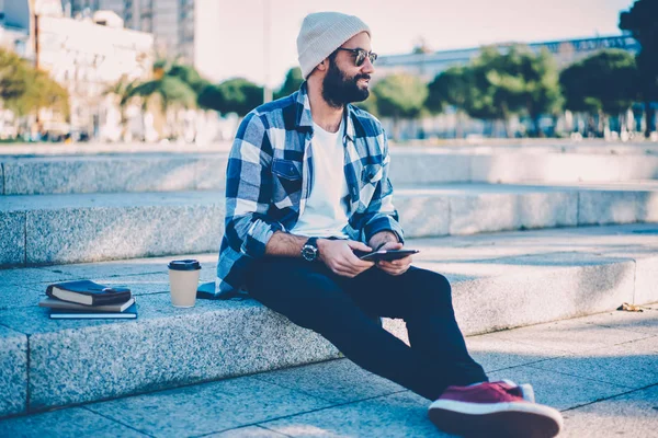 Young Handsome Male Blogger Dressed Trendy Outfit Enjoying Recreation While — Stock Photo, Image