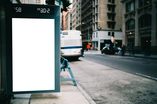 Bus Station Bord Met Lege Kopie Ruimte Scherm Voor Reclame — Stockfoto