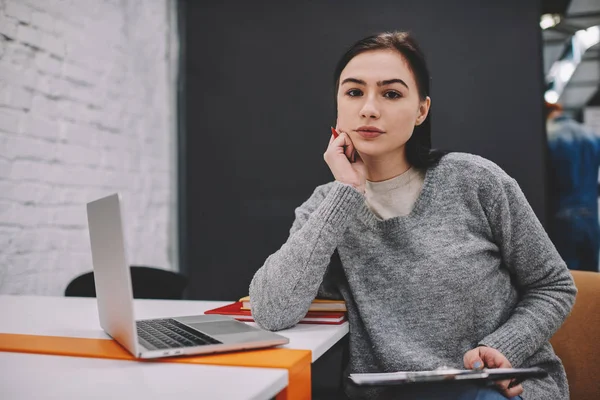 Half Length Portrait Gorgeous Talented Female Student Sitting Modern Campus — Stock Photo, Image