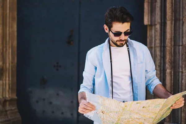 Handsome Male Tourist Sunglasses Checking Destination Routes Navigate Sightseeing Tour — Stock Photo, Image