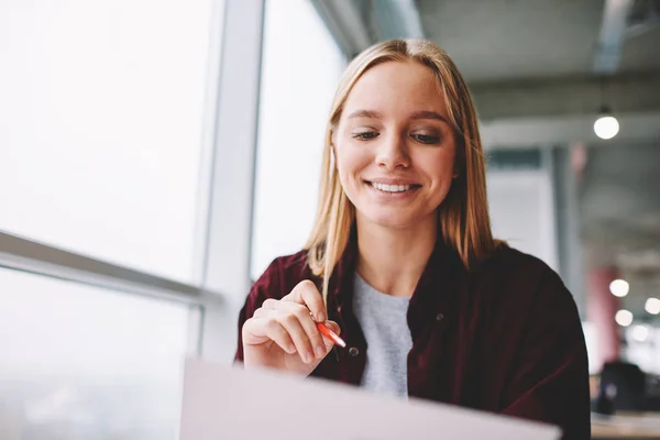 Positive Blonde Woman Fill Information Questionnaire Making Application Hire Vacancy — Stock Photo, Image