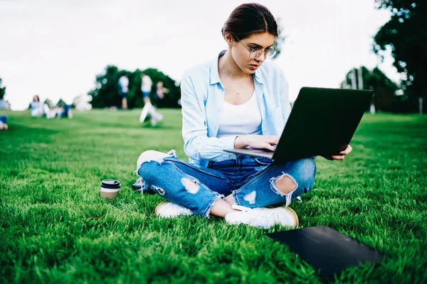 Clever Female Student Using Wireless Connection Outdoors College Campus Watching — Stock Photo, Image