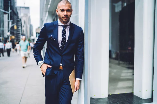 Portrait Successful Entrepreneur Dressed Stylish Suit Smiling Camera While Holding — Stock Photo, Image