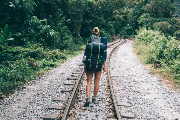 Back View Young Woman Tourist Travel Backpack Walking Railway Hiking — Stock Photo, Image