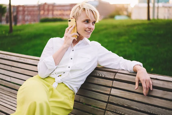 Positive Caucasian Hipster Girl Blonde Hair Resting Wooden Bench Leisure — Stock Photo, Image