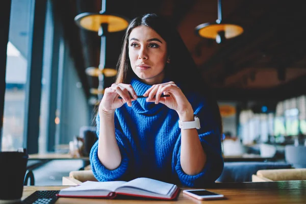 Attractive Carefree Woman Thinking New Startup Project Writing Ideas Textbook — Stock Photo, Image