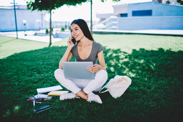 Happy Cheerful Hipster Girl Accepting Telephone Call Friend Using Roaming — Stock Photo, Image