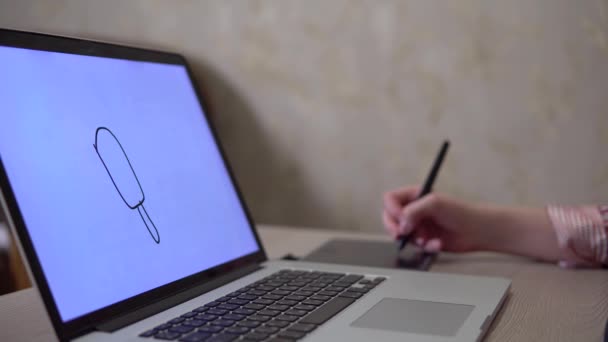 Grafická kresba ilustrace na notebooku s tabletem a tužkou