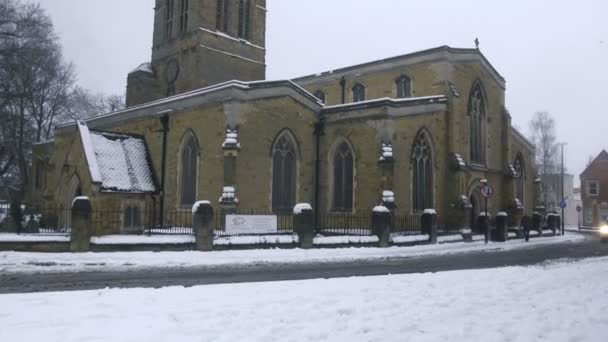 Storbritannien Northampton Januari 2018 Giles Kyrka Northampton Fullt Snö Vintern — Stockvideo