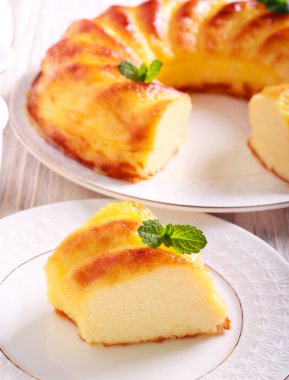 Kabuk yumuşak cheesecake yüzük yok plaka üzerinde