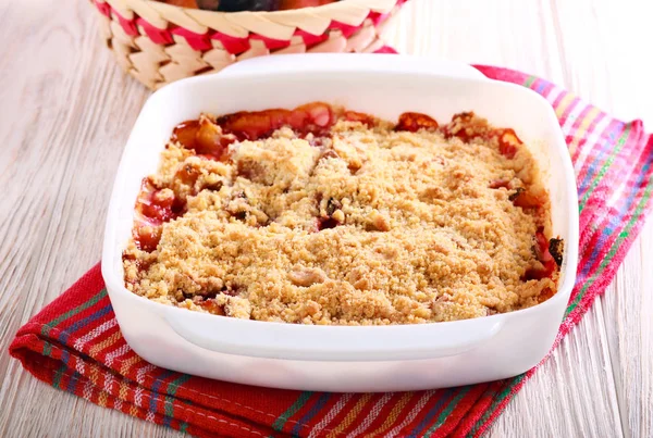 Fruit Berry Crumble Cake Baking Tin — Stock Photo, Image