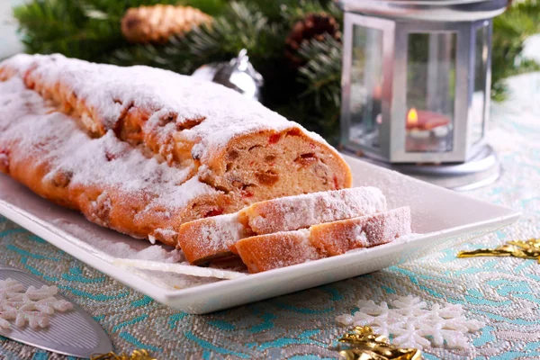Bolo Natal Stollen Com Açúcar Confeiteiro Fatiado Prato — Fotografia de Stock