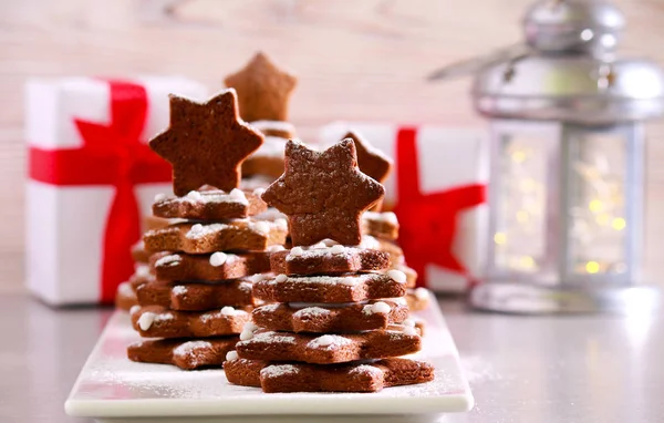 Festive Treat Gingerbread Christmas Trees Biscuits — Stock Photo, Image
