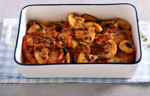 Pork Chops Mushrooms Thyme Tin — Stock Photo, Image