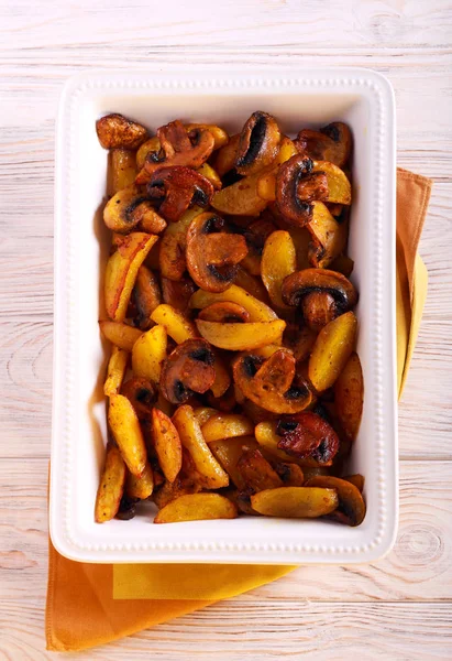 Roast Spicy Potato Mushrooms Tin — Stock Photo, Image