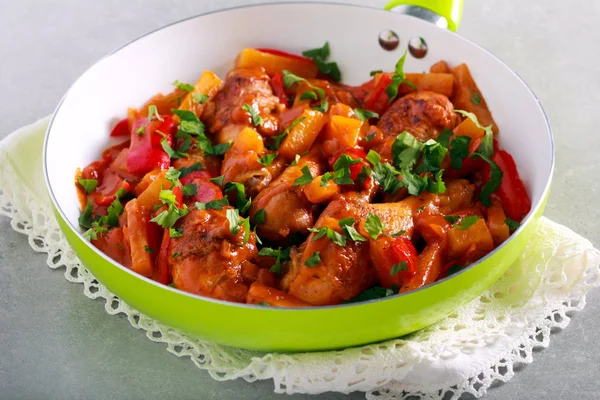 Chicken drumsticks with pineapple — Stock Photo, Image