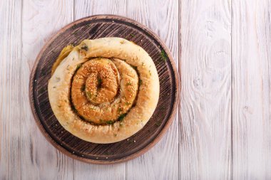 Peynir ve ıspanak pasta rulo 