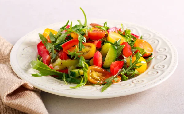 Fresh summer vegetable salad — Stock Photo, Image