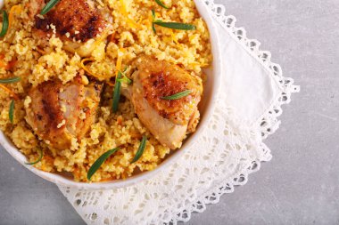 Biberiyeli tavuk buğdaylı but. 