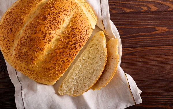 Susamlı beyaz ekmek, Koulouri Kıbrıs köyü ekmeği