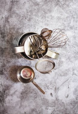 Metal mutfak eşyaları. Çevre dostu Sıfır atık plastik ücretsiz kiti