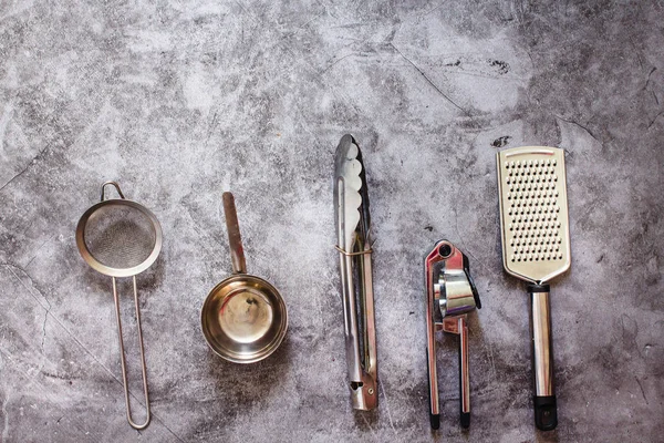 Utensílios de cozinha de metal. Eco amigável Zero resíduos de plástico kit gratuito — Fotografia de Stock