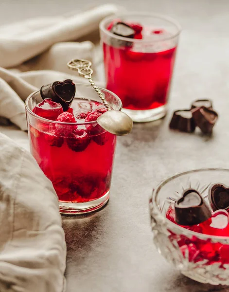 Närbild Glas Kopp Bär Frukt Gelé Pudding Med Färska Hallon — Stockfoto