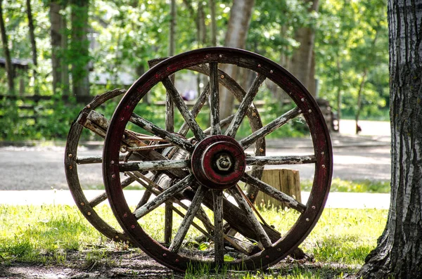 Broken Wagon Vintage Park — Stock Photo, Image