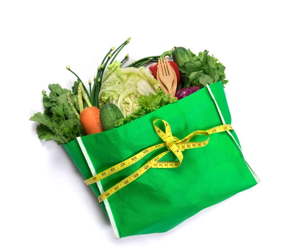 Primer Plano Bolsa Comestibles Verdes Verduras Verdes Orgánicas Mixtas Blanco — Foto de Stock