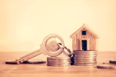 Ev için para biriktirme üzerine ev modeli mekanı kapat. 