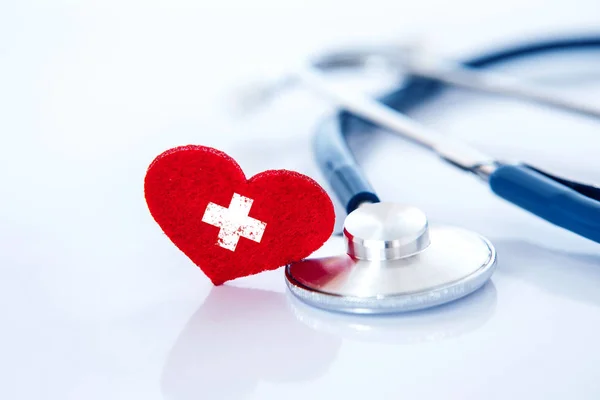 Seguro de salud y Salud Médica concepto de enfermedad cardíaca  , — Foto de Stock