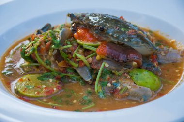 Tay tarifi baharatlı sos taze karaca yengeç bir rawfood.