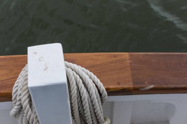 Knot rope at a yacht marina/