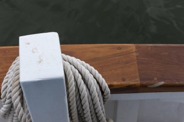 Knot rope at a yacht marina/
