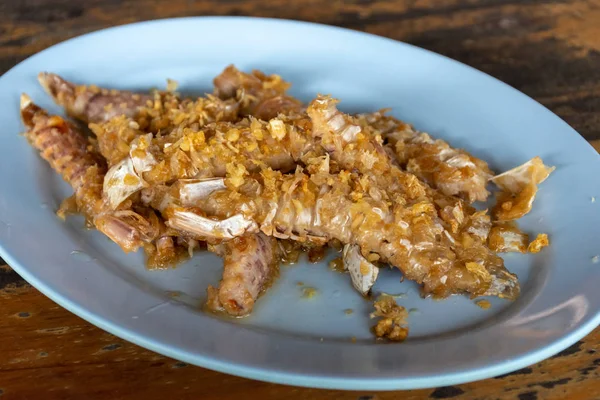 大蒜炒螳螂虾的当地菜单 — 图库照片