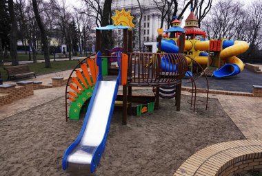 Kiev, Ukrayna 31 Ocak 2020: Kiev şehir merkezinde oyun alanı