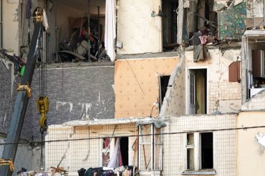 Kiev, Ukrayna 22 Haziran 2020: Kiev 'deki bir binada meydana gelen gaz patlamasının sonuçları