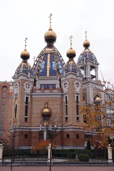 Kiev Ucrania Noviembre 2019 Iglesia Natividad Cristo Obolonskaya Terraplén Ciudad — Foto de Stock