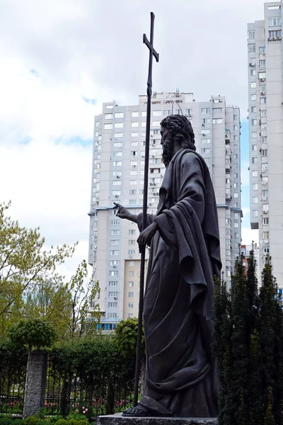 Kiev Ucrânia Abril 2020 Monumento Andrei Primordial Igreja Natividade Uoc — Fotografia de Stock