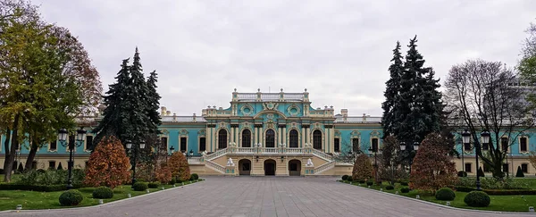 Kiev Ucrania Noviembre 2019 Palacio Mariinsky Después Reconstrucción Monumento Zarismo —  Fotos de Stock